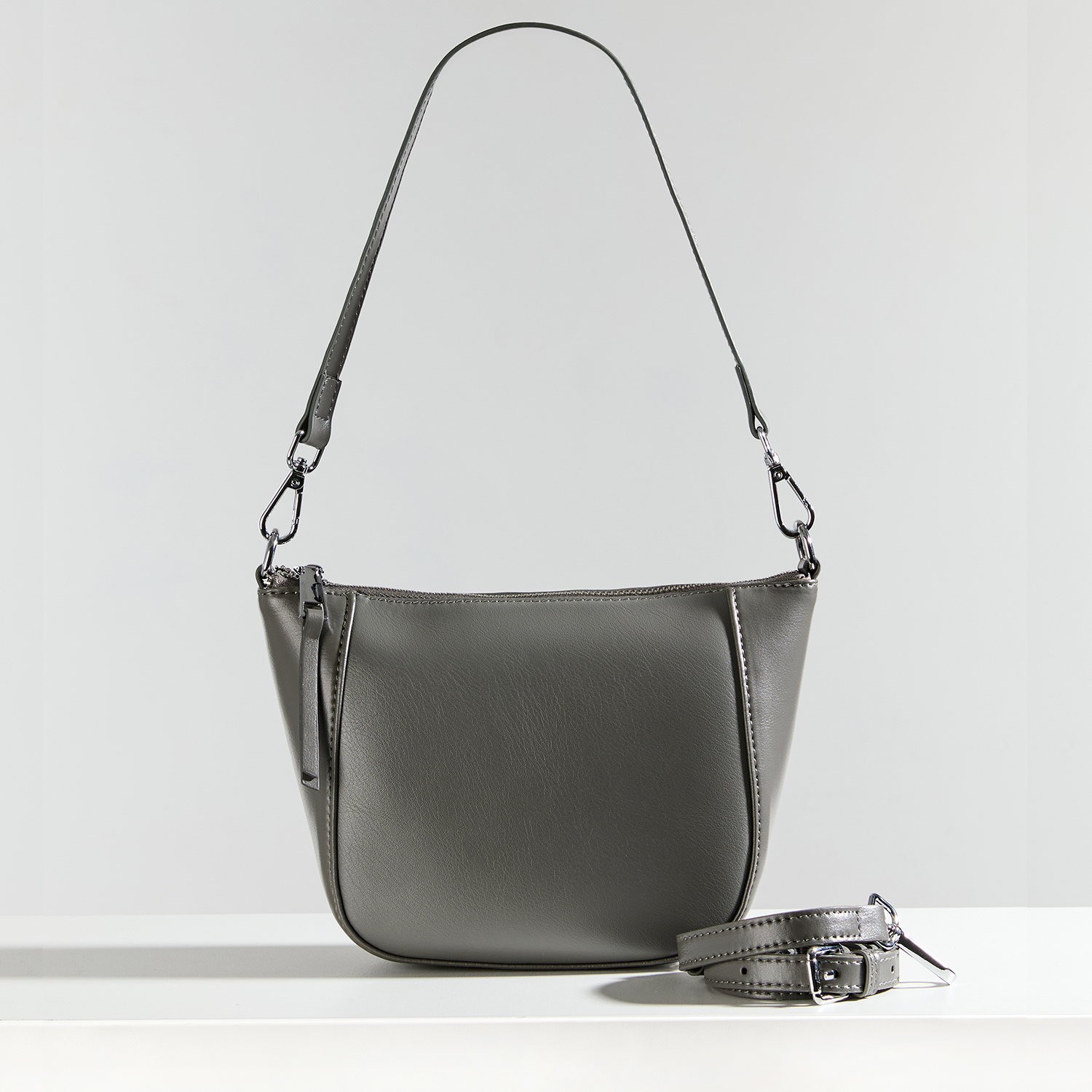MauricioMacletti_Boney_bag_Crossbody_grey_smoke_front_1