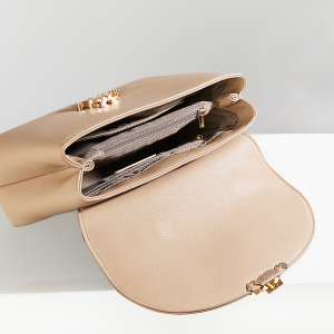 MauricioMacletti_ninomb_Beige_light_alt_9