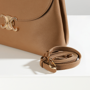 MauricioMacletti_ninomb_Brown_Cedar_alt_2